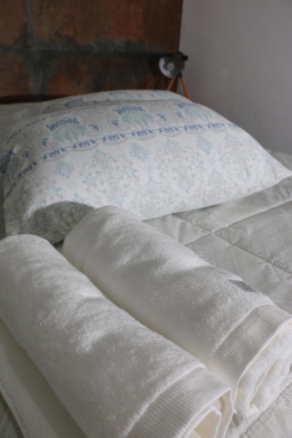 Excelente Quarto Com Cama De Casal King Em Casa Perto Do Aeroporto De Curitiba São José dos Pinhais 外观 照片